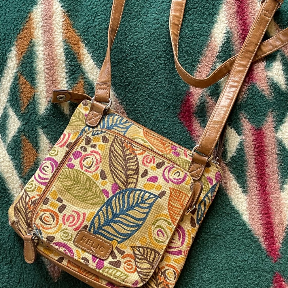 Relic Multicolor Leaf Pattern Crossbody Bag